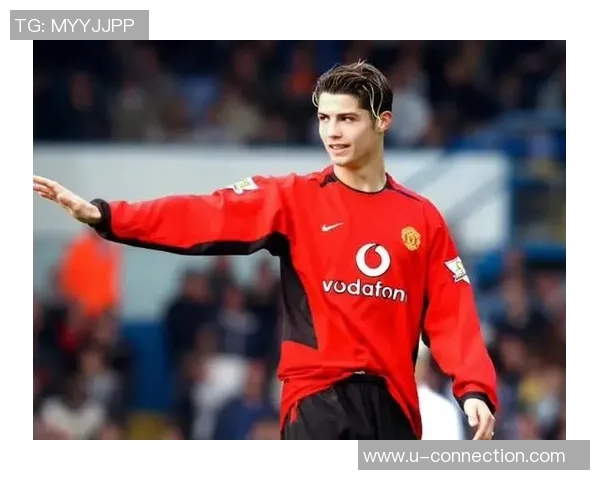 足球明星纷纷开通微博分享生活点滴引发粉丝热议与互动热潮 足球明星纷纷开通微博分享生活点滴引发粉丝热议与互动热潮