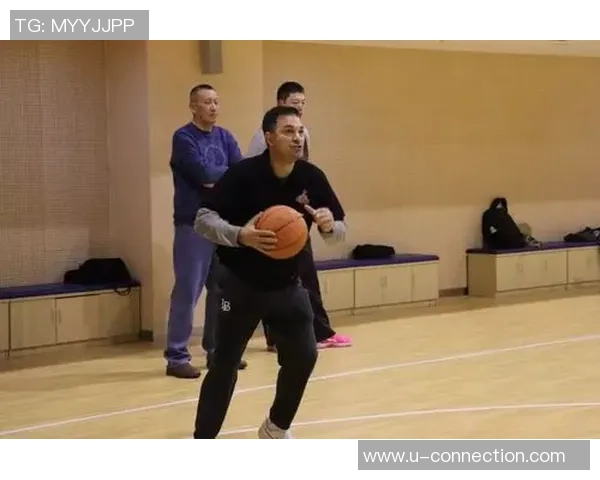 赵军专访:回顾篮球历程 赵军专访:回顾篮球历程